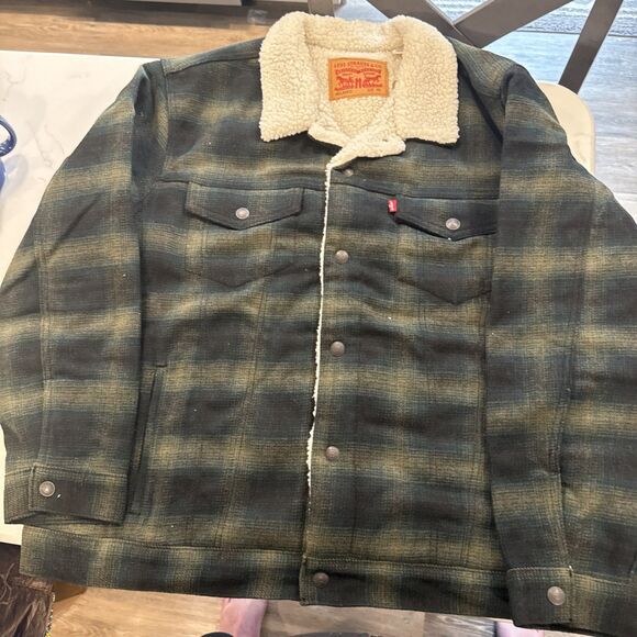 LEVIS A60300003 PLAID GREEN XLARGE SHERPA RELAXED TRUCKER JACKET MENS NWT NEW - Picture 1 of 11